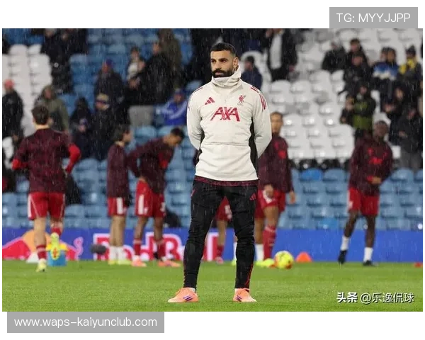 利物浦萨拉赫弧顶远射破网：一脚点燃安菲尔德的狂欢